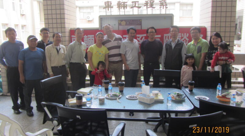 39週年校慶活動系友回娘家